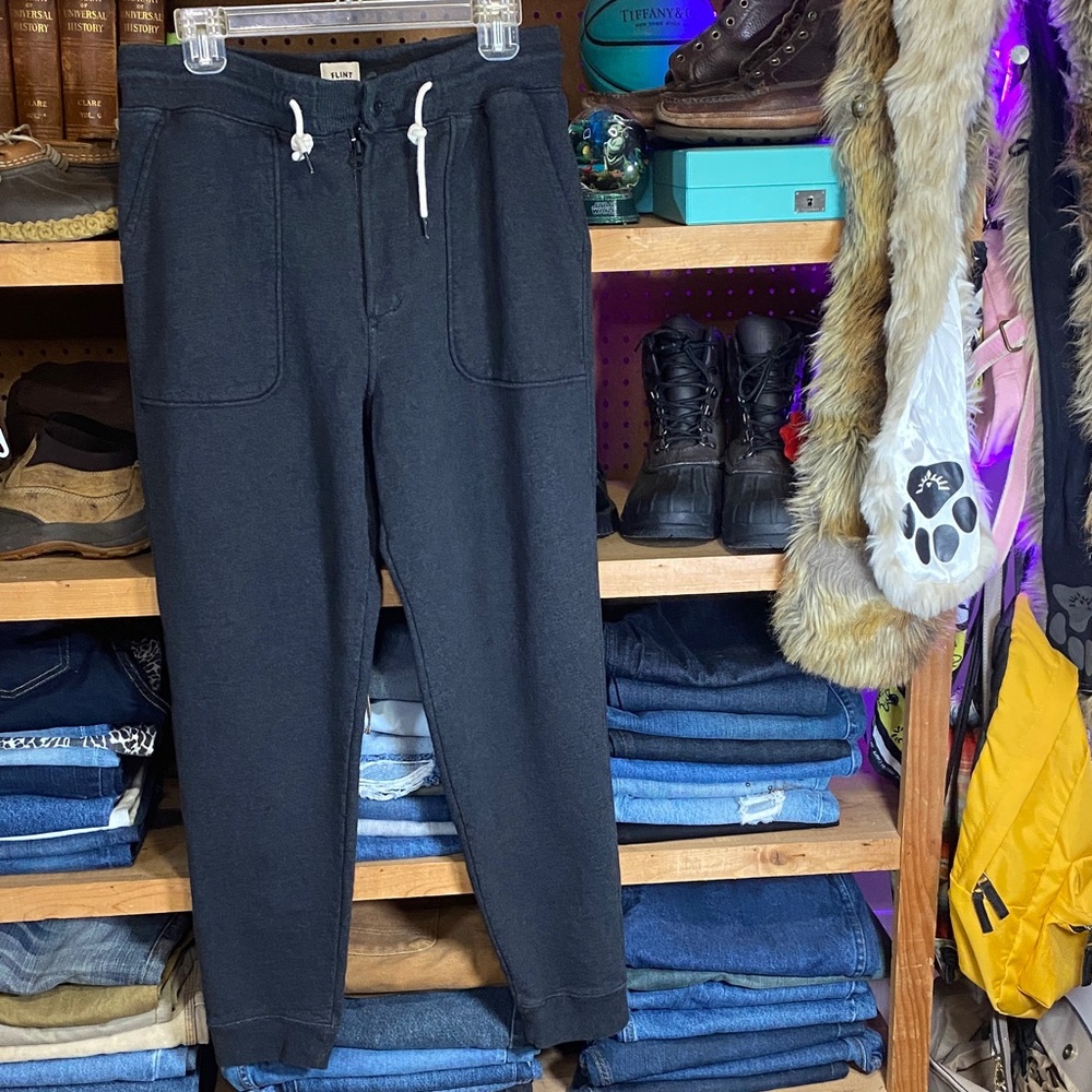 Flint and Tinder 10-Year Sweatpants – Men’s Medium, Made in Peru